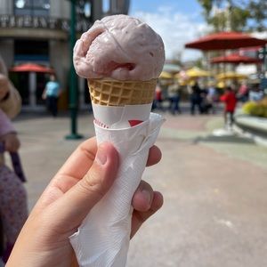 Meet your Posher, Eunice